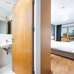 Chic 2-bed Flat With River Liffey Views - 12 Mins To Grand Canal Dock Station Apartment *